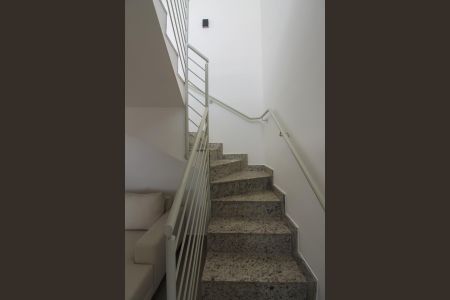 Apartamento para alugar com 158m², 3 quartos e 2 vagasEscada