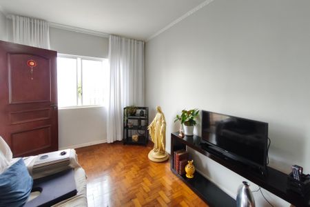 Casa à venda com 160m², 3 quartos e 2 vagas Casa à venda com 160m², 3 quartos e 2 vagasSala