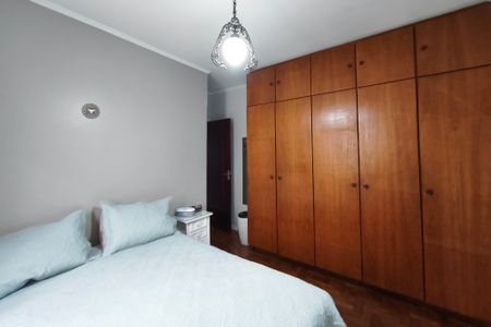 Casa à venda com 160m², 3 quartos e 2 vagas Casa à venda com 160m², 3 quartos e 2 vagasQuarto Suíte