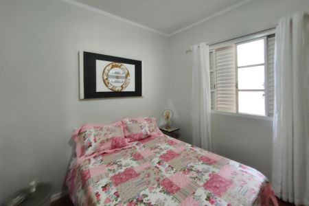 Casa à venda com 160m², 3 quartos e 2 vagas Casa à venda com 160m², 3 quartos e 2 vagasQuarto 3