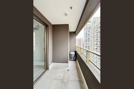 Varanda de apartamento para alugar com 1 quarto, 28m² em Indianópolis, São Paulo