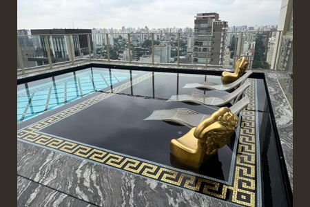 Apartamento à venda com 28m², 1 quarto e sem vagaÁrea comum - Piscina