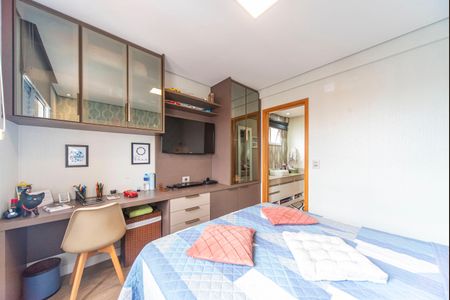 Apartamento à venda com 80m², 2 quartos e 2 vagasQuarto 2