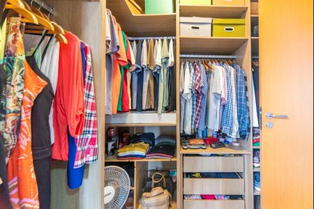Apartamento à venda com 80m², 2 quartos e 2 vagasCloset do Quarto 2