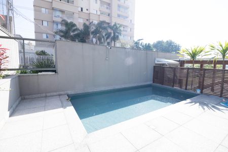 Apartamento à venda com 80m², 2 quartos e 2 vagasÁrea comum - Piscina