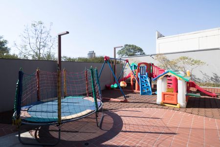 Apartamento à venda com 80m², 2 quartos e 2 vagasÁrea comum - Playground