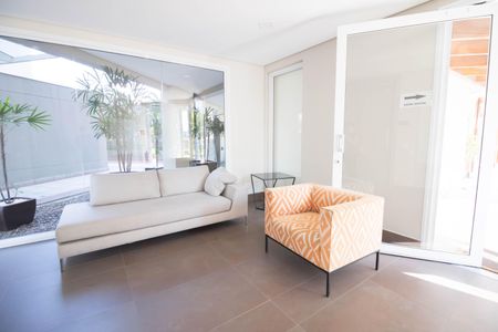 Apartamento à venda com 80m², 2 quartos e 2 vagasHall de entrada