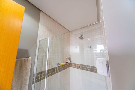 Apartamento à venda com 80m², 2 quartos e 2 vagasBanheiro Social