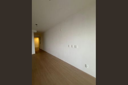 Sala / Quarto de apartamento para alugar com 1 quarto, 30m² em Centro, Rio de Janeiro