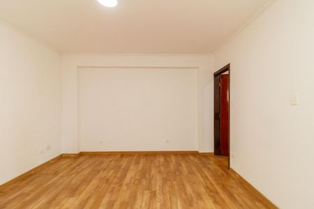 Casa para alugar com 450m², 4 quartos e 2 vagasSuíte