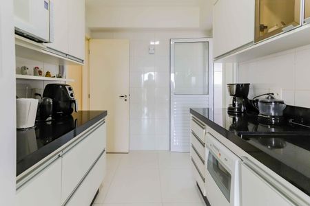 Apartamento à venda com 171m², 4 quartos e 3 vagasCozinha