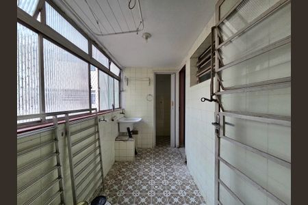 Apartamento para alugar com 70m², 3 quartos e 1 vaga Apartamento para alugar com 70m², 3 quartos e 1 vagaÁrea de Serviço