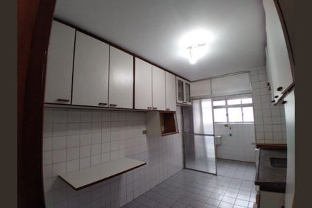 Apartamento à venda com 72m², 2 quartos e 2 vagas Apartamento à venda com 72m², 2 quartos e 2 vagasCozinha