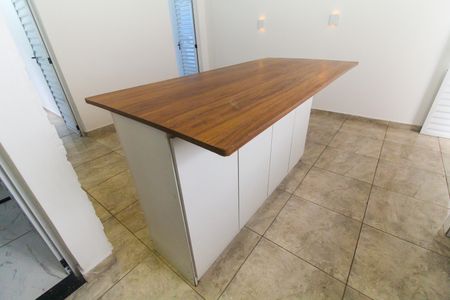Casa para alugar com 45m², 2 quartos e sem vagaSala/Cozinha
