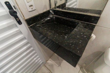 Casa para alugar com 45m², 2 quartos e sem vagaBanheiro