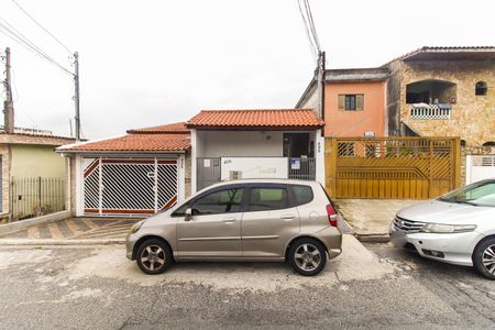 Casa para alugar com 45m², 2 quartos e sem vagaFachada + Placa