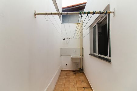 Casa para alugar com 45m², 2 quartos e sem vagaÁrea de Serviço