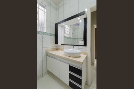 Apartamento para alugar com 82m², 2 quartos e sem vagaBanheiro