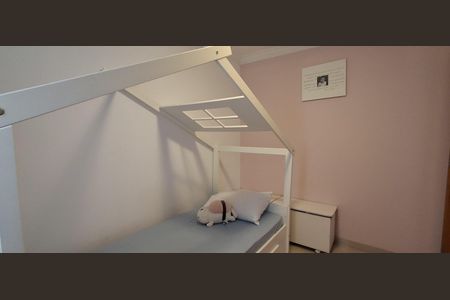 Apartamento à venda com 156m², 3 quartos e 2 vagasQuarto 