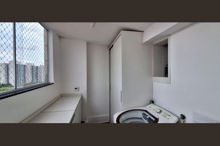 Apartamento à venda com 156m², 3 quartos e 2 vagasÁrea de Serviço 