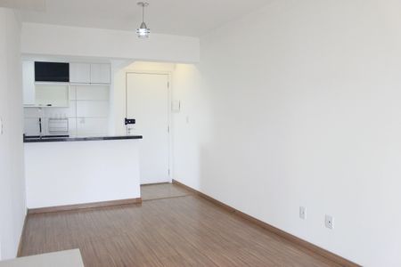 Sala de apartamento à venda com 2 quartos, 57m² em Vila Sao Paulo, Guarulhos