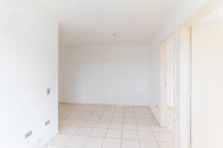 Sala de apartamento para alugar com 2 quartos, 50m² em Vila Nova Curuca, São Paulo