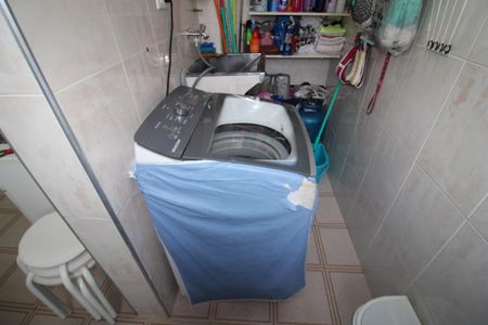 Apartamento à venda com 71m², 2 quartos e sem vagaÁrea de Serviço