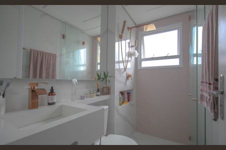 Apartamento à venda com 59m², 2 quartos e 2 vagasBanheiro da Suíte 1