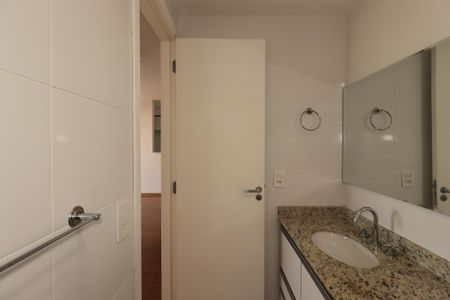Apartamento para alugar com 74m², 3 quartos e 2 vagasBanheiro Social