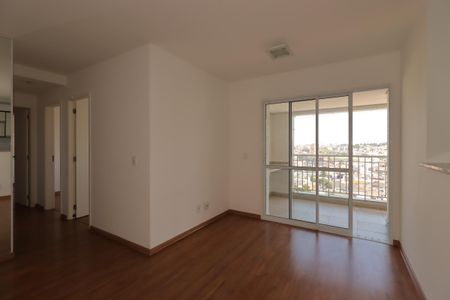 Sala de apartamento para alugar com 3 quartos, 74m² em Parque das Nações, Santo André