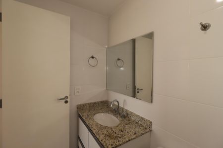 Apartamento para alugar com 74m², 3 quartos e 2 vagasBanheiro Social