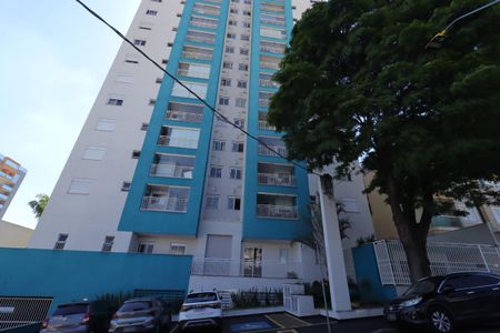 Apartamento para alugar com 74m², 3 quartos e 2 vagasFachada