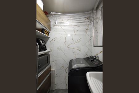 Apartamento à venda com 48m², 2 quartos e 1 vagaÁrea de Serviço