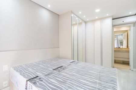 Suíte de apartamento para alugar com 1 quarto, 53m² em Alphaville Industrial, Barueri