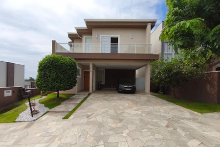 Casa à venda com 325m², 3 quartos e 2 vagasGaragem