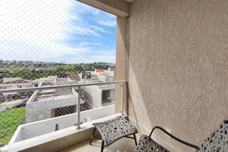 Casa à venda com 325m², 3 quartos e 2 vagasVaranda Suíte