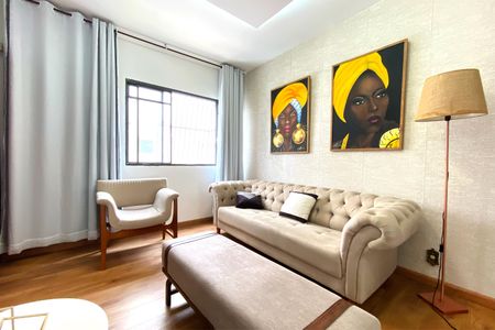 Sala de apartamento para alugar com 2 quartos, 186m² em Sagrada Família, Belo Horizonte