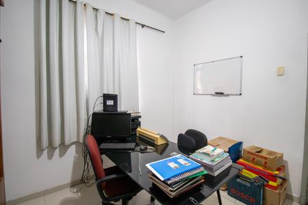 Casa à venda com 160m², 4 quartos e 2 vagasQuarto 3