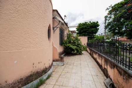 Casa à venda com 160m², 4 quartos e 2 vagasQuintal