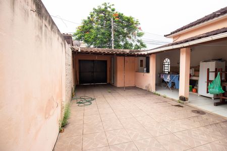 Casa à venda com 160m², 4 quartos e 2 vagasGaragem