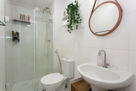 Apartamento à venda com 34m², 2 quartos e sem vaga Apartamento à venda com 34m², 2 quartos e sem vagaBanheiro