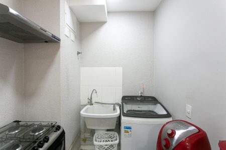 Apartamento à venda com 34m², 2 quartos e sem vaga Apartamento à venda com 34m², 2 quartos e sem vagaÁrea de Serviço