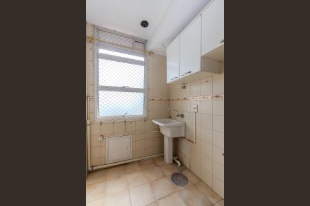 Apartamento à venda com 63m², 2 quartos e 1 vaga Apartamento à venda com 63m², 2 quartos e 1 vagaCozinha e Área de Serviço