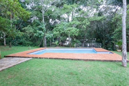Casa de condomínio à venda com 276m², 3 quartos e 4 vagasPiscina