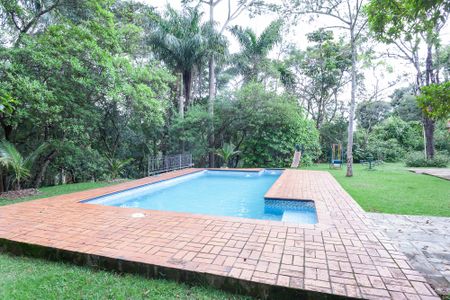 Casa de condomínio à venda com 276m², 3 quartos e 4 vagasPiscina