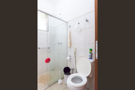 Casa de condomínio à venda com 276m², 3 quartos e 4 vagasBanheiro Social