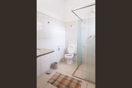 Casa de condomínio à venda com 276m², 3 quartos e 4 vagasBanheiro suíte