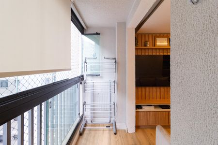 Apartamento à venda com 48m², 2 quartos e 1 vagaSacada