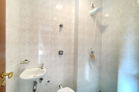 Apartamento à venda com 140m², 4 quartos e 3 vagas Apartamento à venda com 140m², 4 quartos e 3 vagasBanheiro de serviço