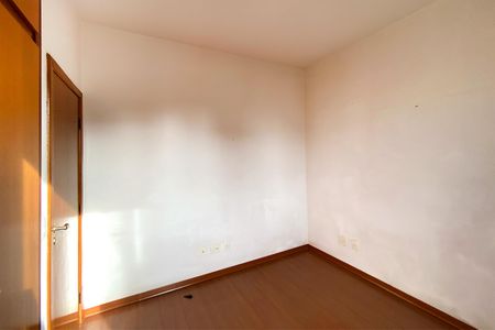 Apartamento à venda com 140m², 4 quartos e 3 vagas Apartamento à venda com 140m², 4 quartos e 3 vagasQuarto 4